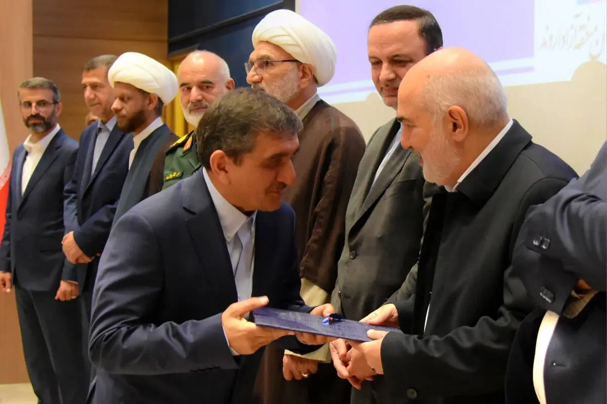 آیین تکریم و معارفه مدیرعامل سازمان منطقه آزاد اروند برگزار شد