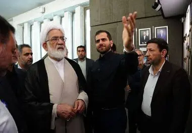 تعمیرات اساسی پنج کمپرسور حیاتی پتروشیمی آریاساسول با استقاده از توان متخصصان ایرانی  