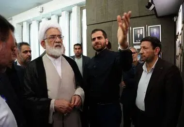تعمیرات اساسی پنج کمپرسور حیاتی پتروشیمی آریاساسول با استقاده از توان متخصصان ایرانی  