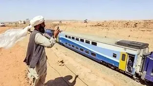 انقلاب ترانزیتی؛ قطار ایران به دیوار چین رسید