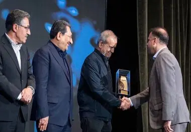 تقدیر رئیس‌جمهور از مدیرعامل شرکت ملی صنایع مس ایران