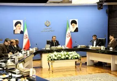 
وزیر صمت: تکیه بر تولید داخلی نقشه راه دولت برای آبادانی کشور است