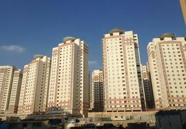 جهان اقتصاد گزارش می دهد؛

برج‌سازی در بن‌بست

