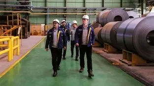 معاون سرمایه انسانی فولاد مبارکه در جلسه اختتامیه ارزیابی منابع انسانی این شرکت مطرح کرد:
بررسی نظام‌مند، جامع و یکپارچه سیستم منابع انسانی فولاد مبارکه با رویکرد علمی