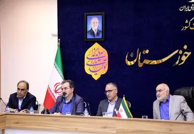 نشست استاندار خوزستان با سرپرست صندوق بازنشستگی کشوری و مدیرعامل هلدینگ صبا انرژی