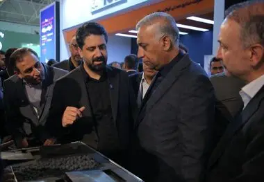 بازدید مدیرعامل ساتا از غرفه فولاد غدیر نی‌ریز در نمایشگاه متافو