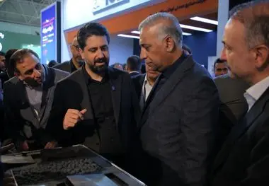 بازدید مدیرعامل ساتا از غرفه فولاد غدیر نی‌ریز در نمایشگاه متافو