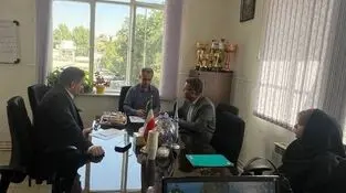 بازدید مدیر منطقه غرب کشور بیمه دی از روند اجرای قرارداد درمان دانشگاه علوم پزشکی کردستان