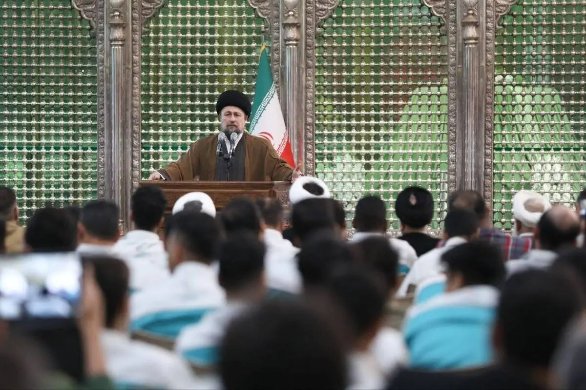 تأکید آیت‌الله سیدحسن خمینی بر اعتماد به جوانان و ظرفیت سازمان‌های مردم‌نهاد
