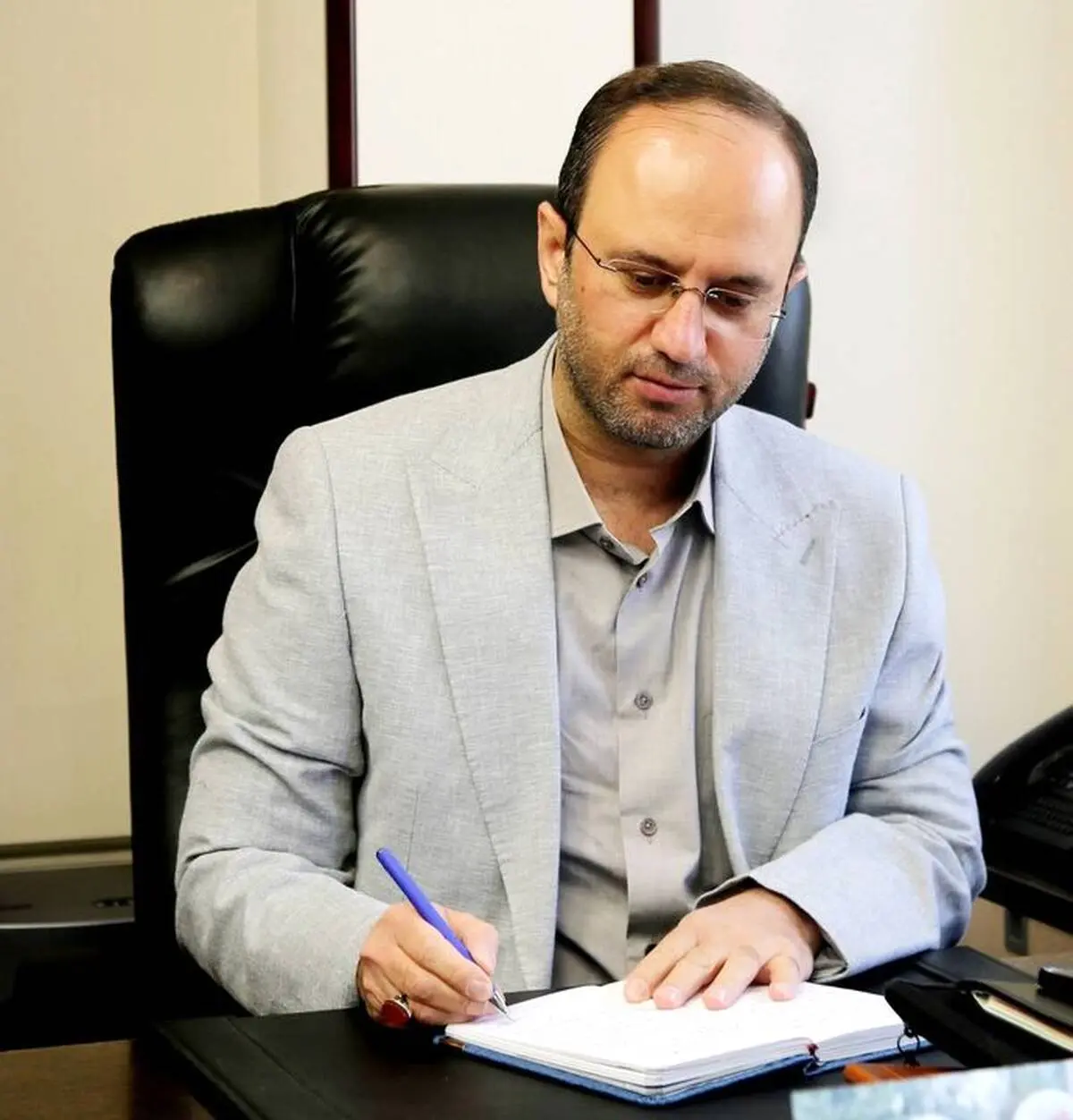 مهدی حسین‌پور قائم‌مقام چادرملو شد

