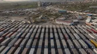 صف 3000 کامیون ایرانی در مرز بازرگان