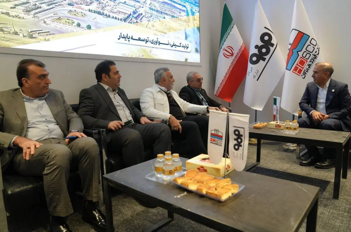 گزارش تصویری حضور شرکت فولاد هرمزگان در روز نخست نمایشگاه ایران متافو ۲۰۲۵