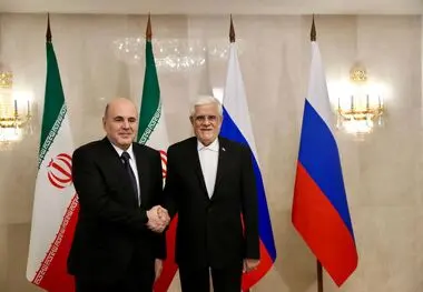 دیدار معاون اول رئیس‌جمهور با نخست وزیر روسیه

دکتر محمدرضا عارف معاون اول رئیس جمهور با میخائیل میشوستین نخست وزیر روسیه دیدار و گفت‌وگو کرد.